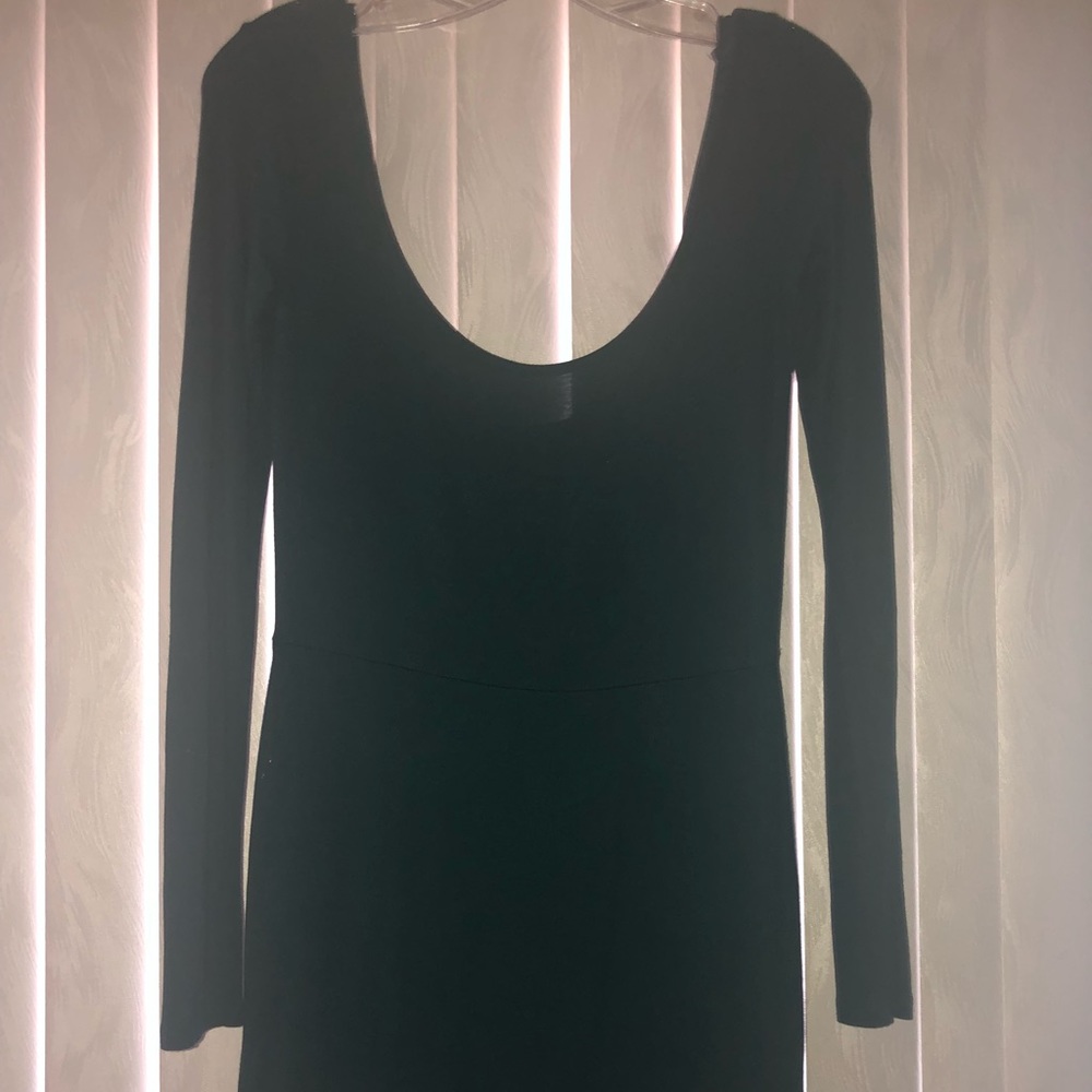 Forever 21 emerald green long sleeve dress.